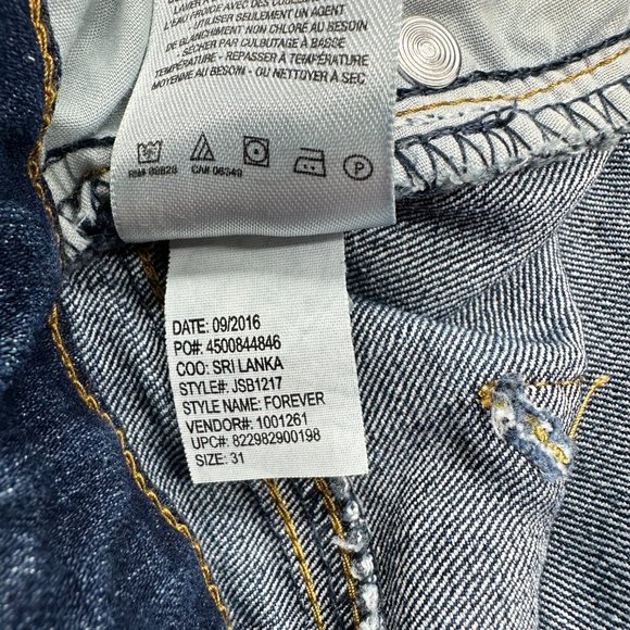 Jessica Simpson Forever Cuffed Denim Shorts (31) - Picture 7 of 7